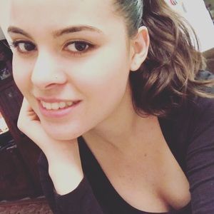 Meet your Posher, Cindy